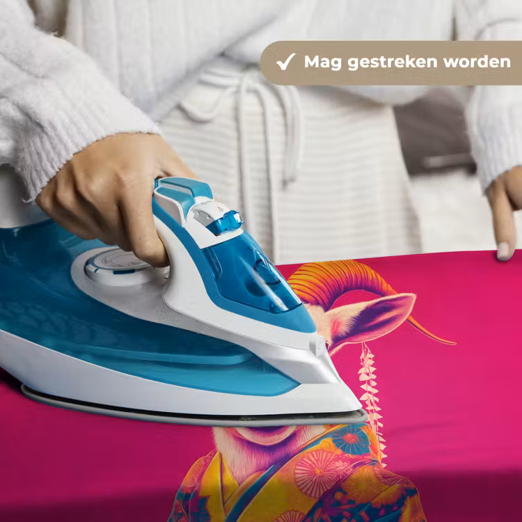 Geit - Hoorns - Kimono - Kleurrijk Wandkleed katoen klein -sfeer9