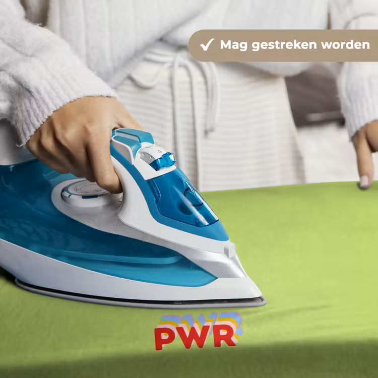 Grl pwr - Groen - Rood - 3D Wandkleed katoen klein -sfeer9
