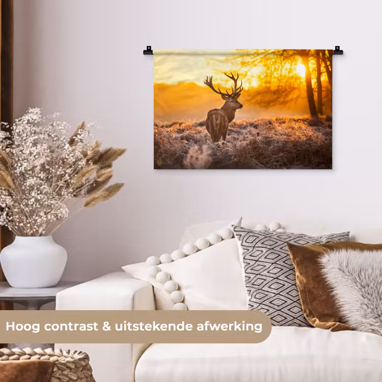 Hert - Dieren - Zonsondergang - Winter - Heide - Natuur Wandkleed katoen klein -sfeer1