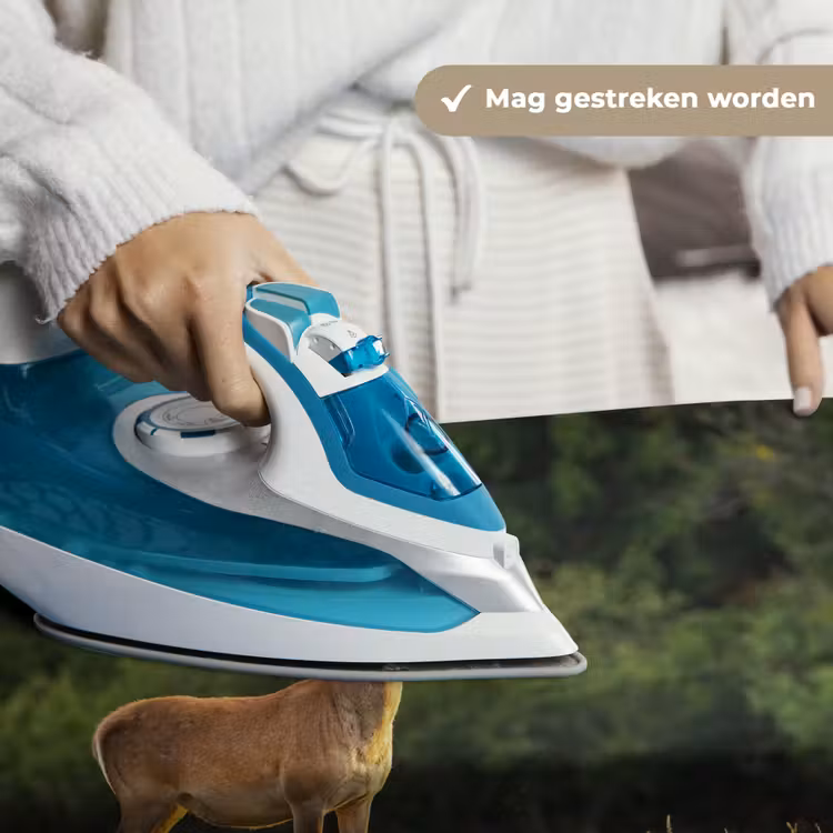 Hert - Gewei - Gras - Natuur - Dieren - Groen Wandkleed katoen klein -sfeer9