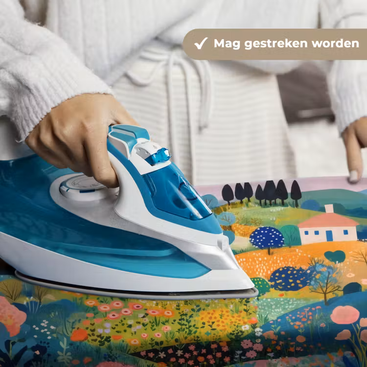 Heuvellandschap - Fantasierijk - Kleurcontrasten Wandkleed katoen klein -sfeer9