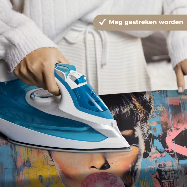 Kauwgom - Vrouw - Penseelstreken - Modern Wandkleed katoen klein -sfeer9