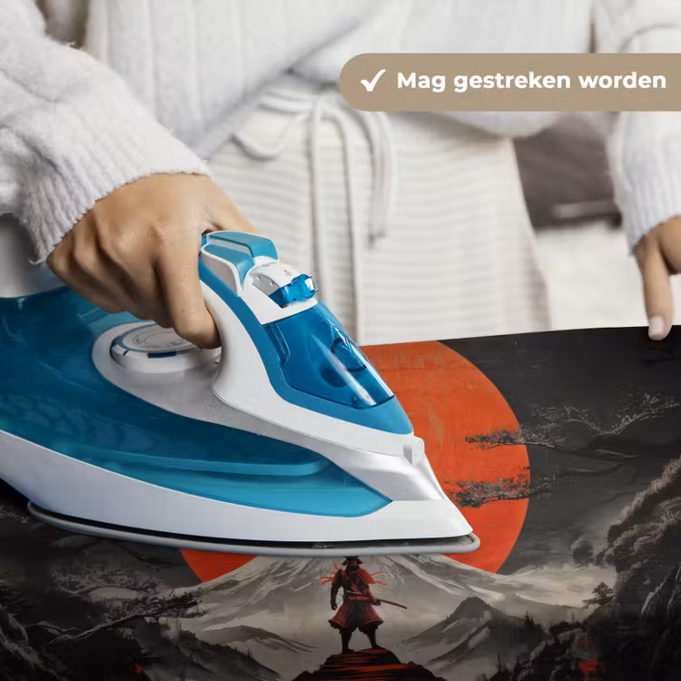 Krijger - Rode trappen - Zon - Berg Wandkleed katoen klein -sfeer9