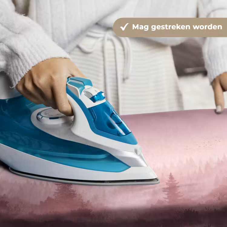 Landschap - Mistig - Roze Wandkleed katoen klein -sfeer9