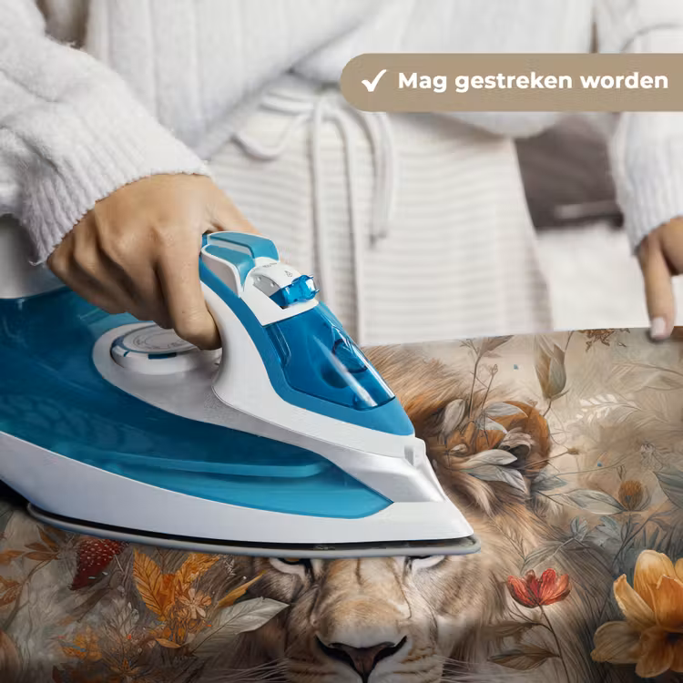 Leeuw - Wilde dieren - Planten - Natuur - Bloemen Wandkleed katoen klein -sfeer9