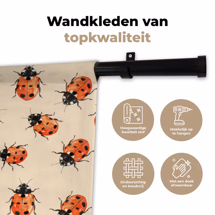 Lieveheersbeestjes - Patroon - Rood Wandkleed katoen klein 269 -sfeer2