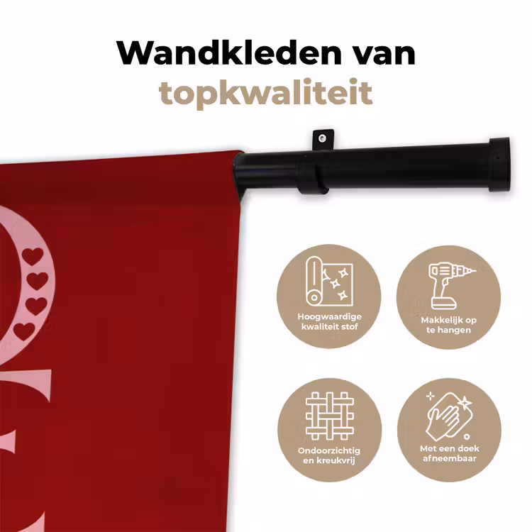 Love - Rood - Hatjes Wandkleed katoen klein -sfeer2
