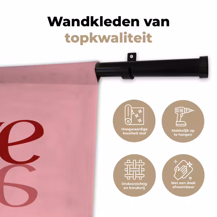 Love - Roze - Spiegeling Wandkleed katoen klein -sfeer2
