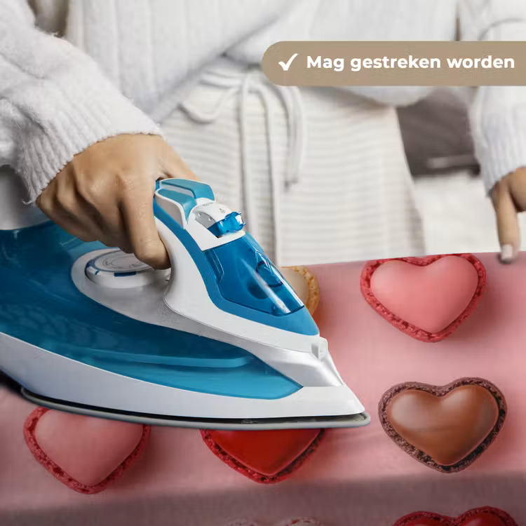 Macarons - Hartjes - Kleurrijk - Roze Wandkleed katoen klein -sfeer9