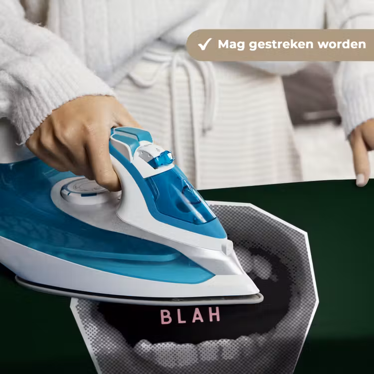 Mond - Groen - Illustratie - BLAH BLAH Wandkleed katoen klein -sfeer9