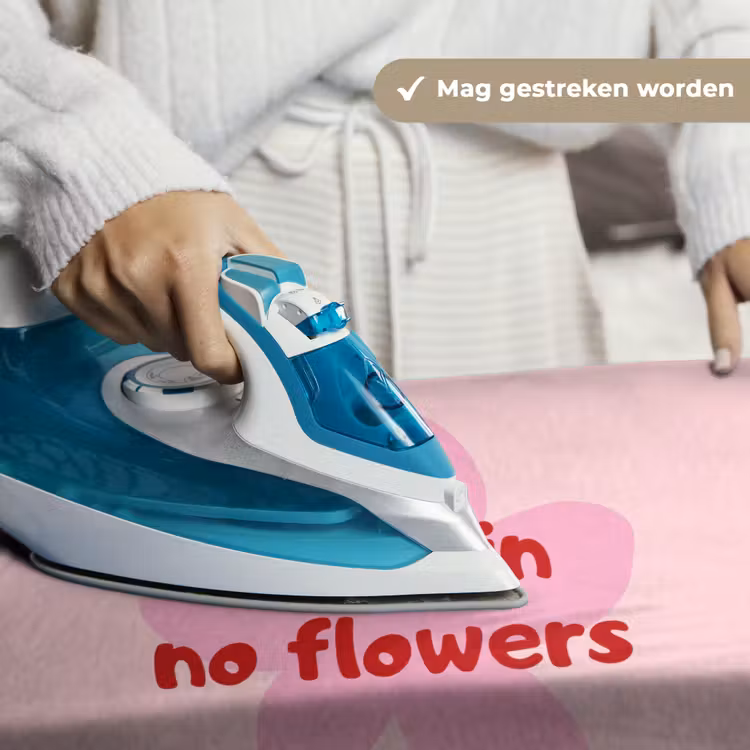 No rain no flowers - Bloem - Roze Wandkleed katoen klein -sfeer9