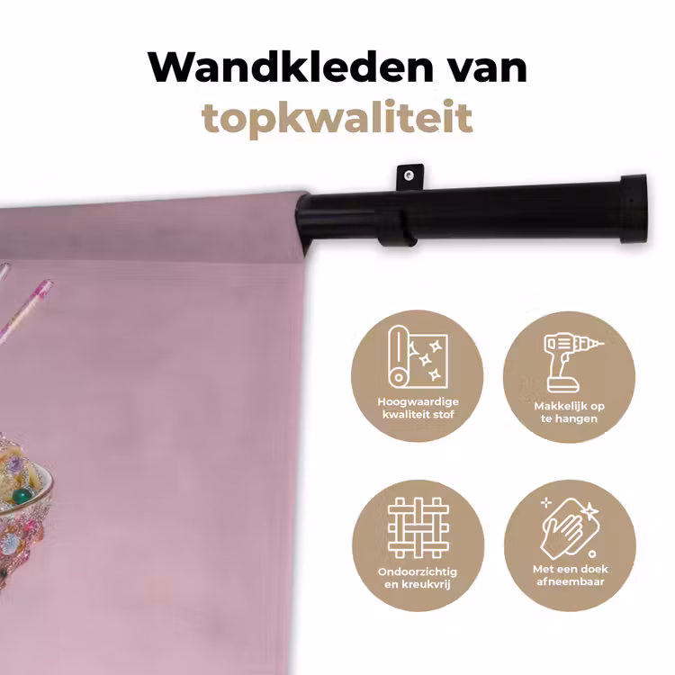 Noodles - Edelstenen - Stokjes - Roze Wandkleed katoen klein -sfeer2