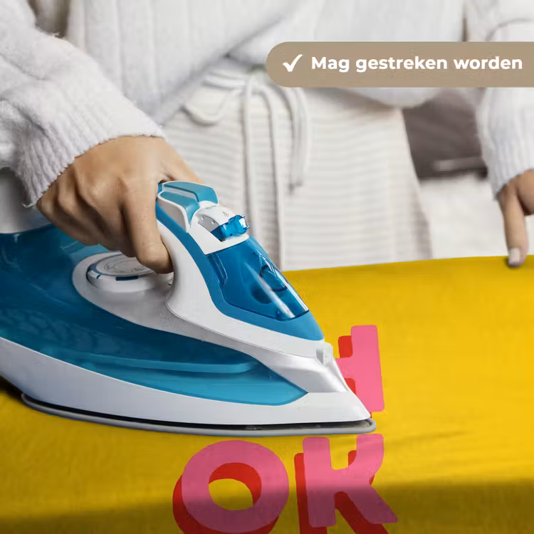Oh ok - 3D - Geel - Roze Wandkleed katoen klein -sfeer9