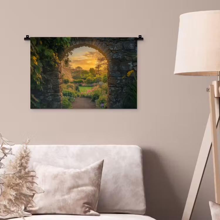 Poort - Planten - Zonsondergang Wandkleed katoen klein -sfeer4