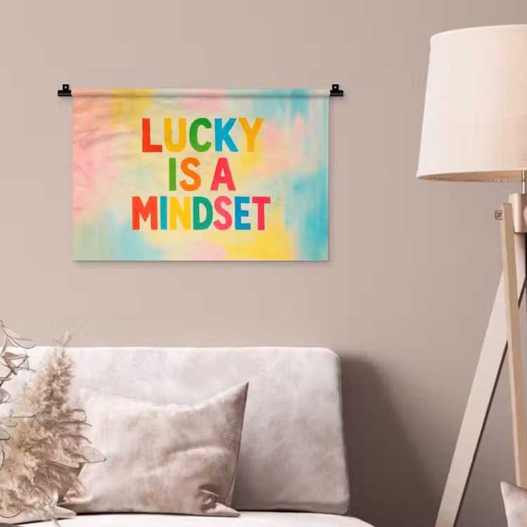 Quote - Lucky - Regenboogkleuren Wandkleed katoen klein -sfeer4