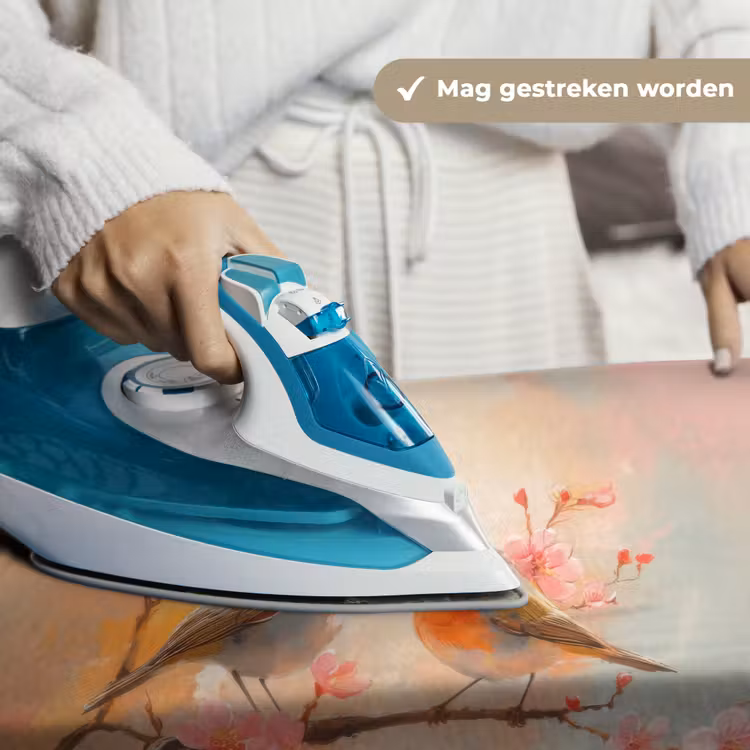 Roodborstjes - Sierlijk - Bloesemtak Wandkleed katoen klein -sfeer9