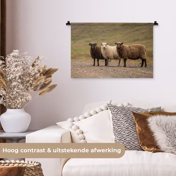 Schapen - Bruin - Wit - Grindpad Wandkleed katoen klein -sfeer1