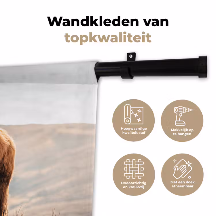 Schotse hooglander - Dieren - Landelijk - Landschap - Koe - Natuur Wandkleed katoen klein -sfeer2