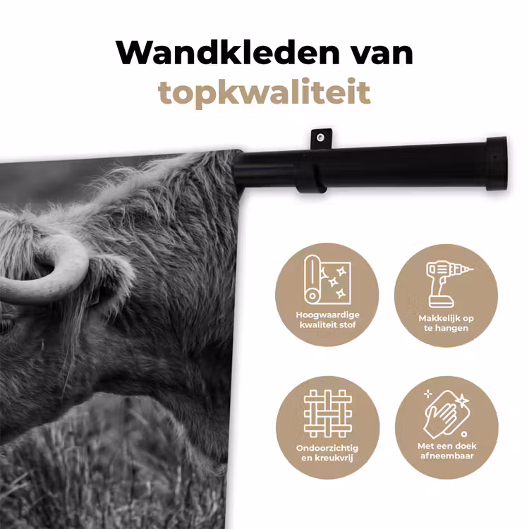 Schotse hooglander - Kalf - Zwart - Wit Wandkleed katoen klein -sfeer2