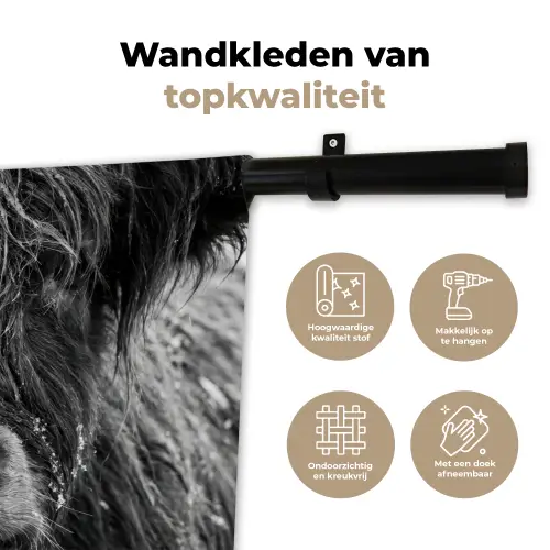Schotse hooglander - Zwart - Wit - Sneeuwvlokken Wandkleed katoen klein -sfeer2