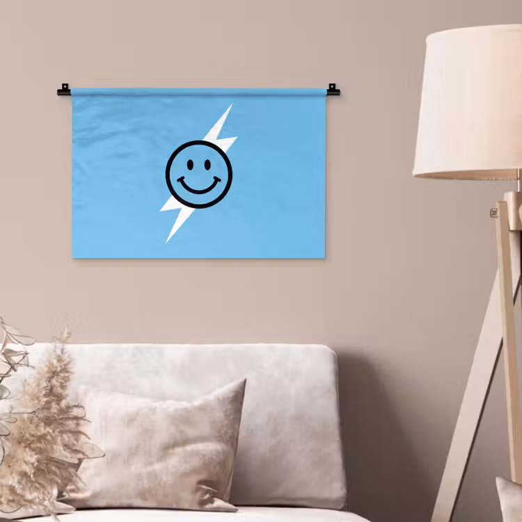 Smiley - Blauw - Bliksem Wandkleed katoen klein -sfeer4