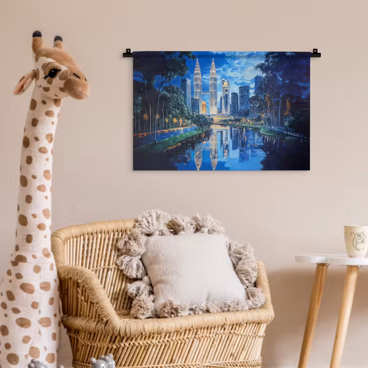 Stad Kuala Lumpur - Skyline - Wolkenkrabbers - Water Wandkleed katoen klein -wsfeer5_kind