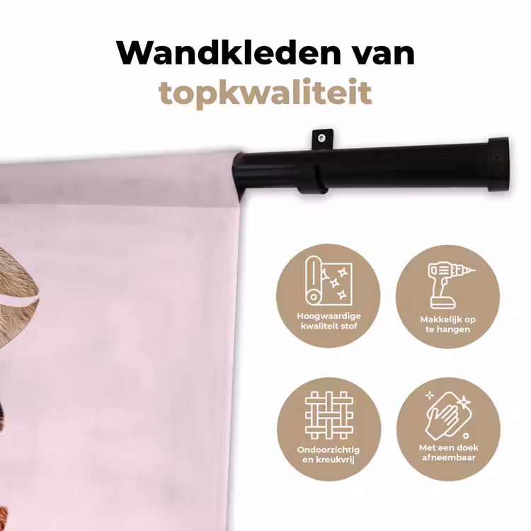 Tekst - Love - Pantervacht - Lichtroze Wandkleed katoen klein -sfeer2