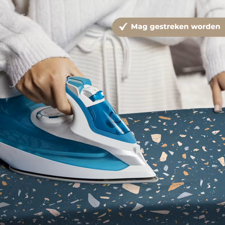 Terrazzo - Patroon - Kleurrijk - Diep blauw Wandkleed katoen klein 269 -sfeer9