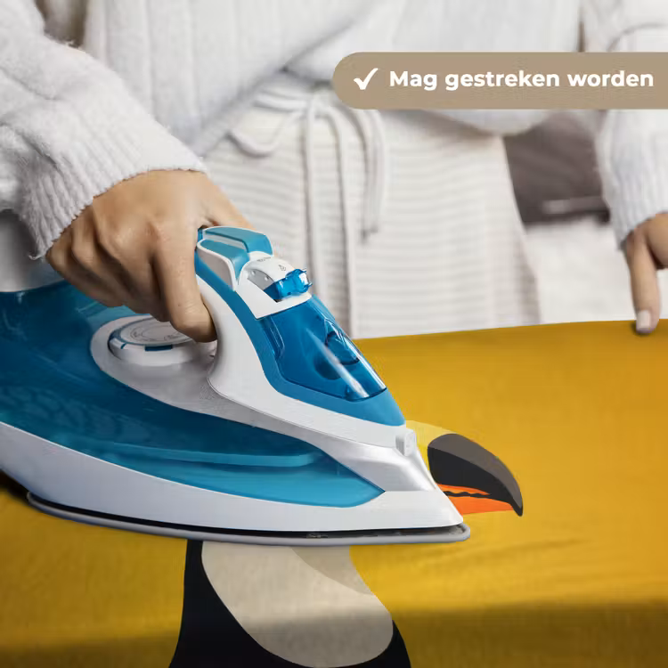 Toekan - Minimalistisch - Snavel - Oranje Wandkleed katoen klein -sfeer9