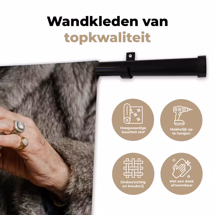 Vrouw - Hamburger - Bontjas Wandkleed katoen klein -sfeer2