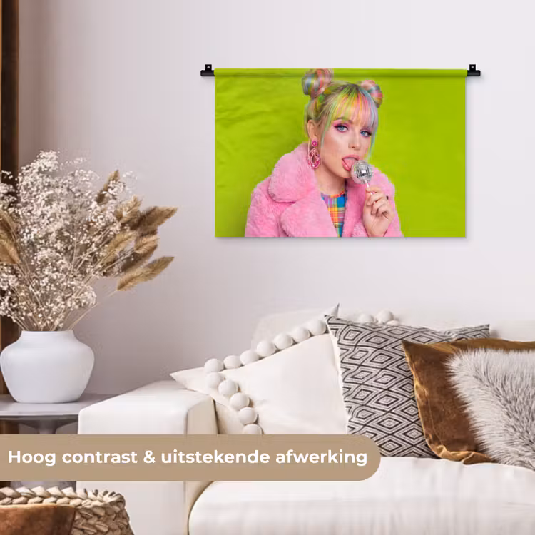 Vrouw - Kleurrijk haar - Pop art - Modern - Levendig Wandkleed katoen klein -sfeer1