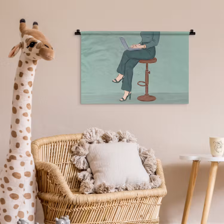 Vrouw - Laptop - Zittend - Illustratie - Groen Wandkleed katoen klein -wsfeer5_kind