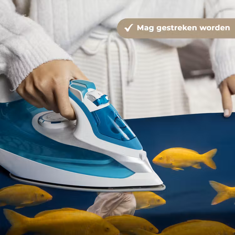 Vrouw - Vis - Water - Natuur - Geel Wandkleed katoen klein -sfeer9