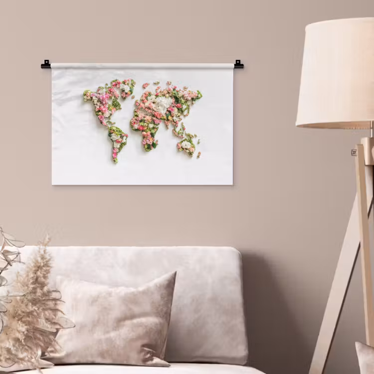Wereldkaart - Bloemen - Subtiel Wandkleed katoen klein -sfeer4
