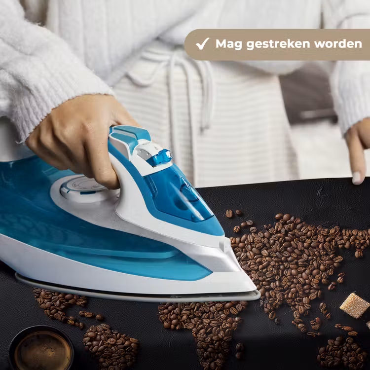 Wereldkaart - Espresso - Zwart Wandkleed katoen klein -sfeer9
