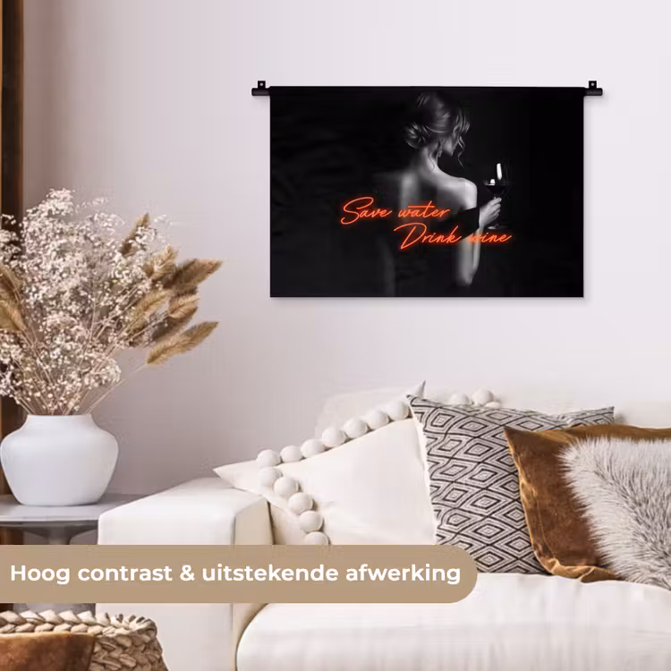 Wijn - Vrouw - Neon - Quote Wandkleed katoen klein -sfeer1