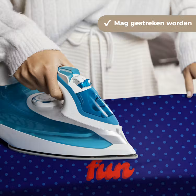 Yes fun - Rood - Blauw - Stippen Wandkleed katoen klein -sfeer9