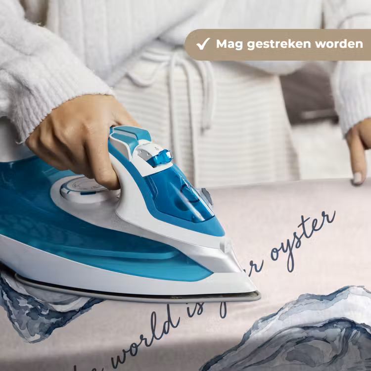 Zeeleven - Oester - Aquarel - Minimalistisch - Blauw Wandkleed katoen klein -sfeer9