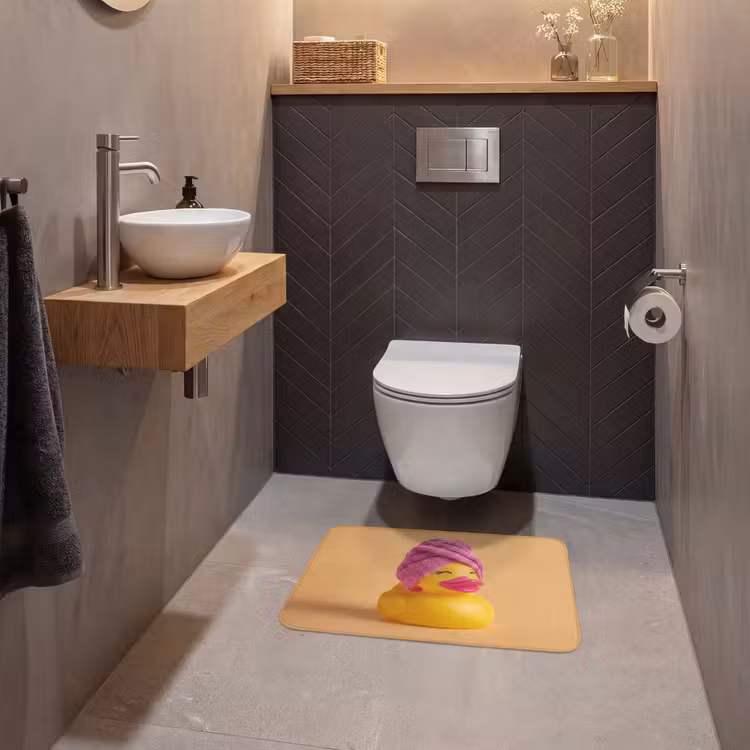 Badeend - Handdoek - Kleurrijk WCmat klein -sfeer2