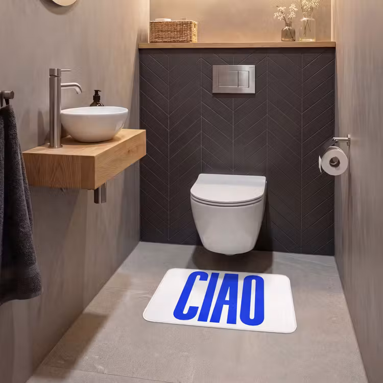 Ciao - Hoofdletters - Blauw - Minimalistisch WCmat klein -sfeer2
