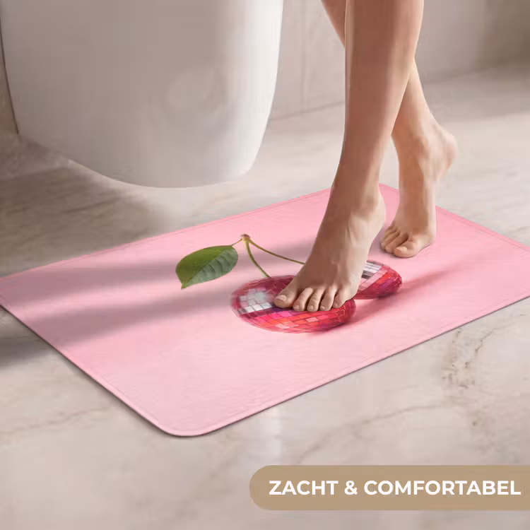 Disco - Kersen - Roze WCmat klein -USP_ZachtNL