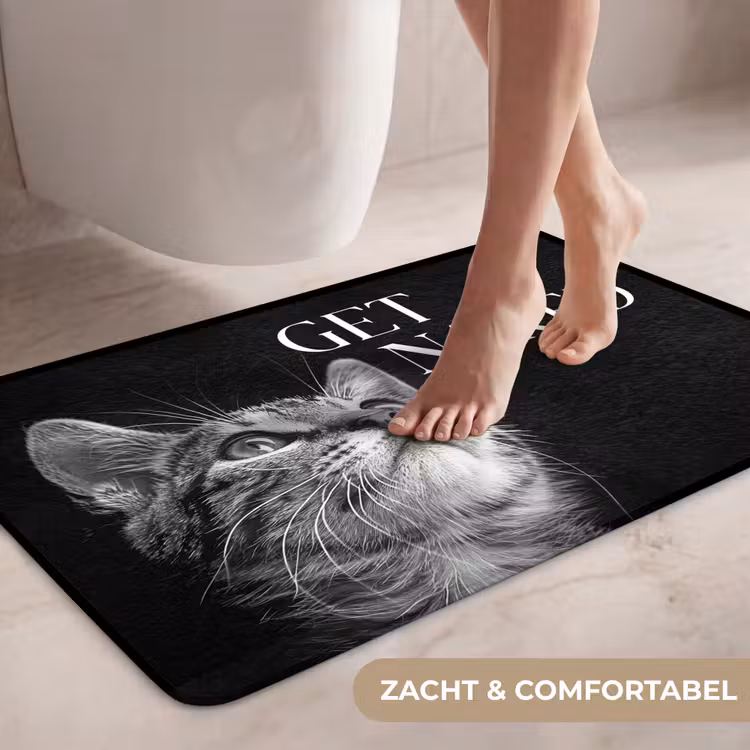 Kat - Dieren - quote - Get naked - Zwart WCmat middel -USP_ZachtNL