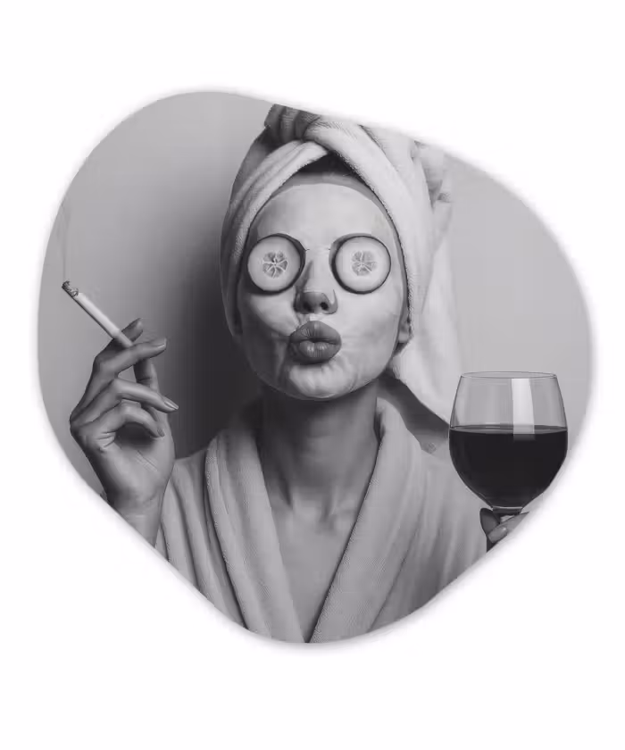 Organisch schilderij glas - Vrouw - Masker - Wijn - Sigaret