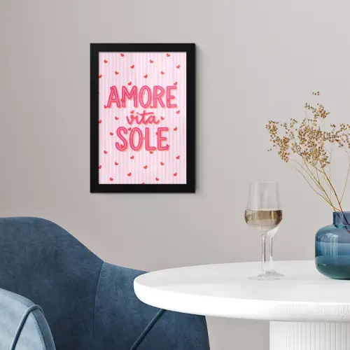 Amore vita sole - Roze - Hartjes fotolijst zwart zonder passe partout klein -sfeer4