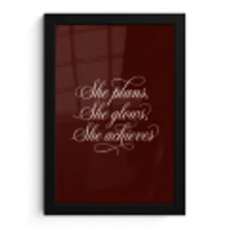 She plans she glows she achieves - Rood - Cursief fotolijst zwart zonder passe partout klein -3d