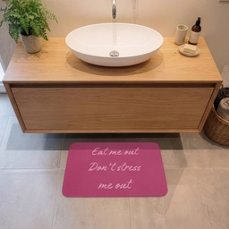 eat me out don't stress me out - Roze - Minimalistisch Badmat klein -sfeer1