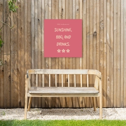 BBQ - Quote - Roze - Zomer Tuinposter op houten frame 2 cm dik middel -sfeer4