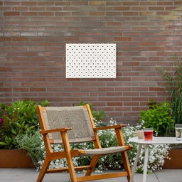 Hexagon - Patroon - Hartjes - Beige Tuinposter op houten frame 2 cm dik klein 845 -sfeer3