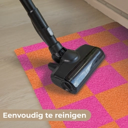 Schaakbord print - Oranje - Roze - Blokjes Deurmat klein -reinigen_NL