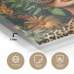 Vrouw - Panterprint - Jungle - Natuur - Luxe plexiglas 5mm klein -sfeer2